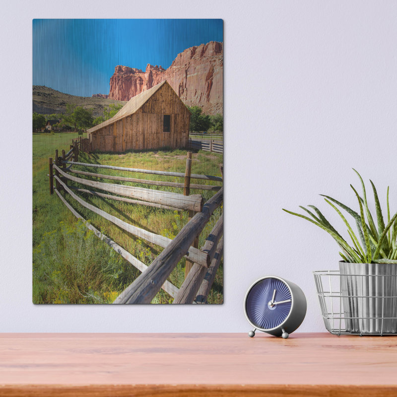 «Utah Barn» par Tim Oldford, H 16 po x l 12 po