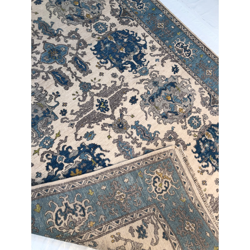 Sari One-of-a-Kind 5'6" X 8'6" Area Rug