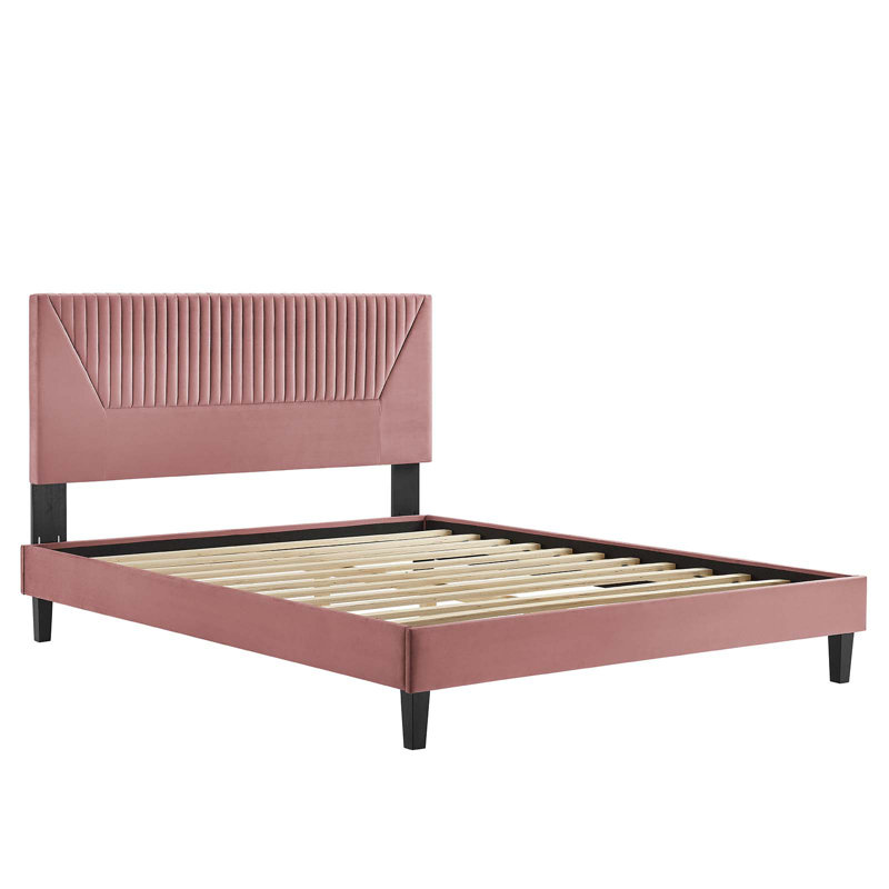 Lit plateforme en velours Yasmine Channel, Rose, Très grand