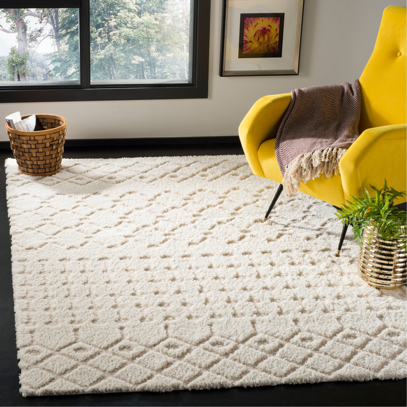 Tapis crème Burnvale, Rectangle 5 pi 1 po x 7 pi 6 po