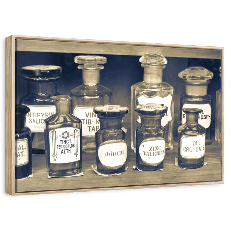 Bouteilles de pharmacie rétro, 25 po x 17 po, Cadre flottant en bois naturel