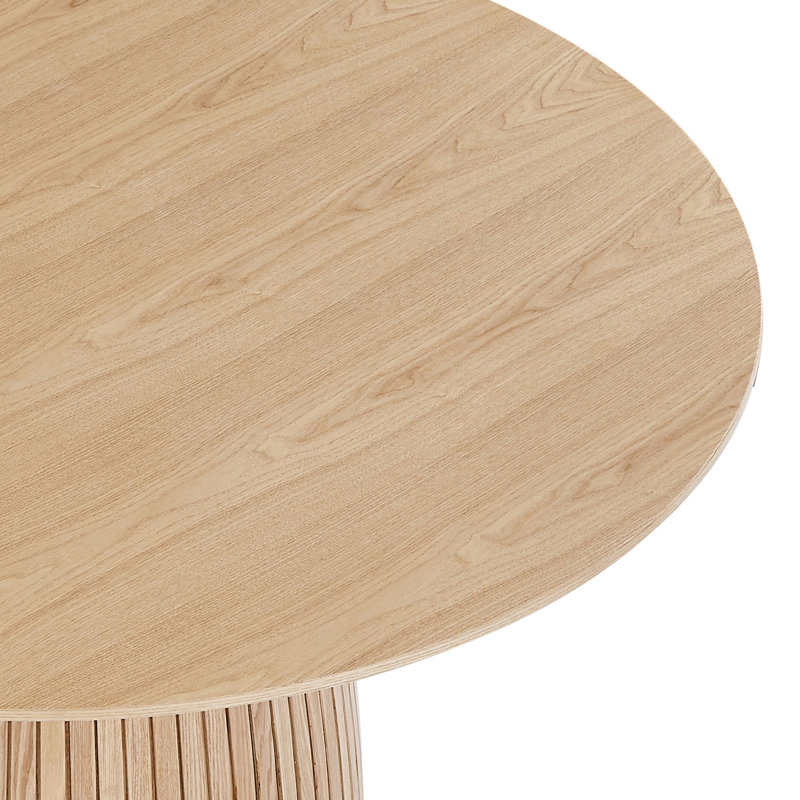 La table de table de 46,24 po, et invitante, crée une ambiance chaleureuse dans les loisirs de cuisine, avant-gardiste, convient à la mode