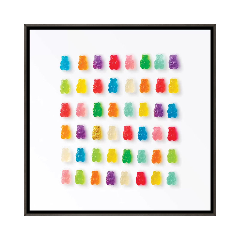 Reproduction de photo « Rainbow Bears » par Erin Summer, Pas de tapis, H 26 po x l 26 po x P 1,5 po