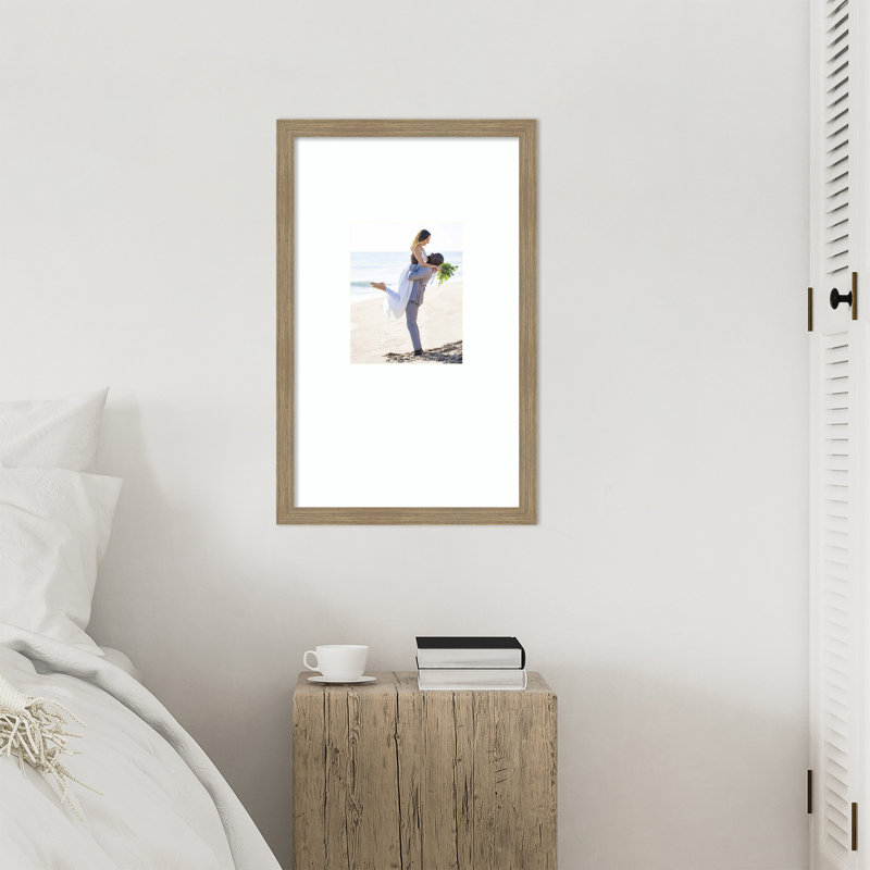 Cadre photo Woodgrain, Grain de bois rayé moka, 16 x 26 avec passe-partout 8 x 10