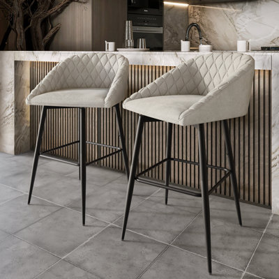 Chaise de bureau pivotante en métal noir en velours gris clair