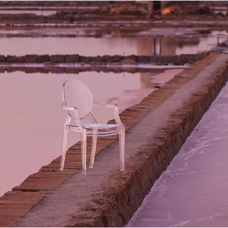 Chaise avec accoudoirs Louis Ghost, Cristal