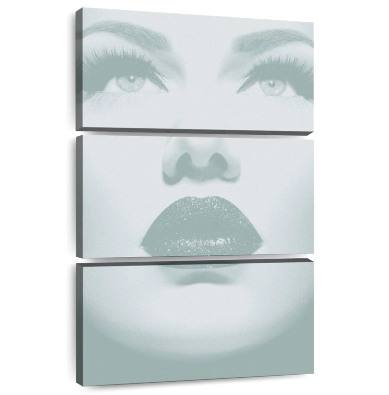 Shuttleworth Lashes, 32" H x 20" W