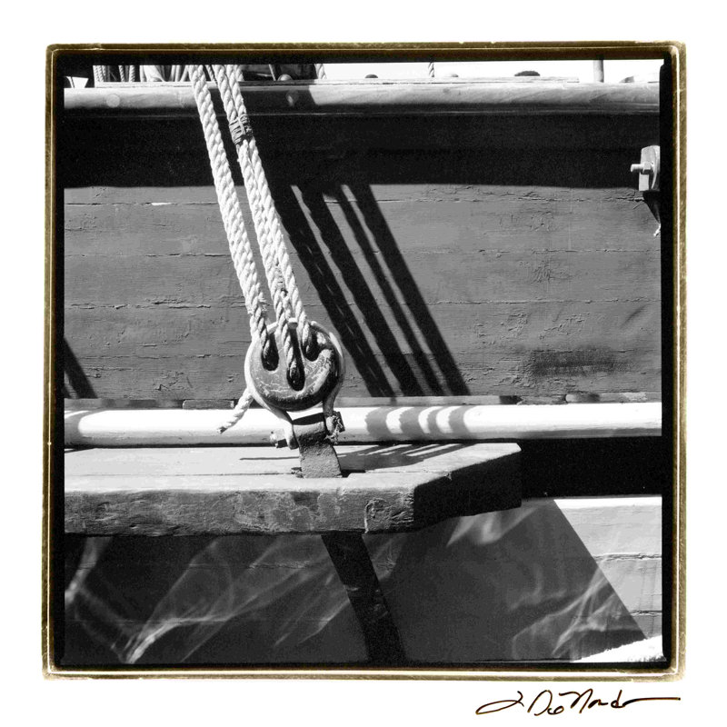 Forme de bateau IV, H 12 po x l 12 po