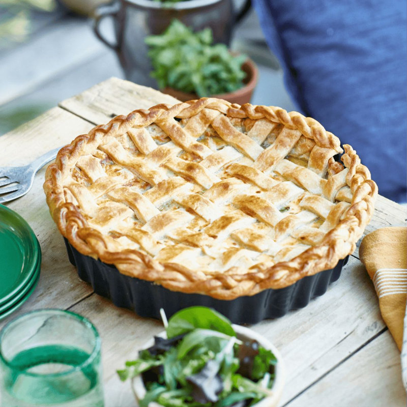 Cedar Deep Tart Dish 28Cm