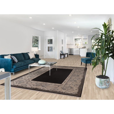 Tapis traditionnel noir 6 x 10