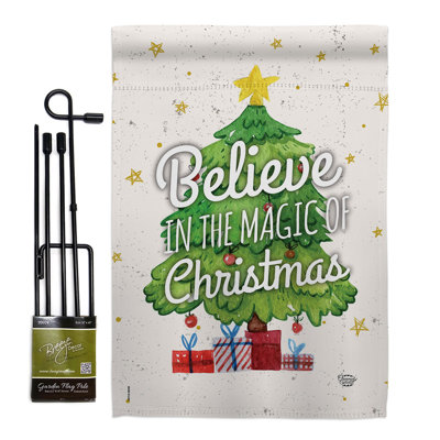 Ensemble de drapeaux en polyester 19 x 13 po Magic of Christmas