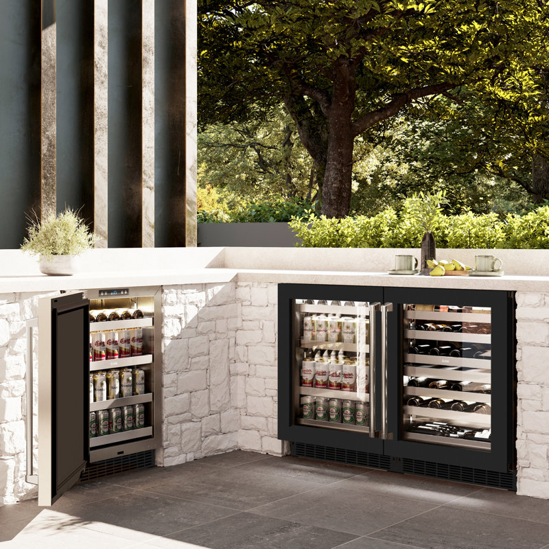 23.88 44 Bottle Wine Refrigerator, Black Matte