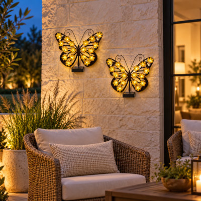 Lanterne papillon intégrée à énergie solaire à DEL, lumières murales suspendues en métal pour les décorations de balcon de porche de patio de jardin