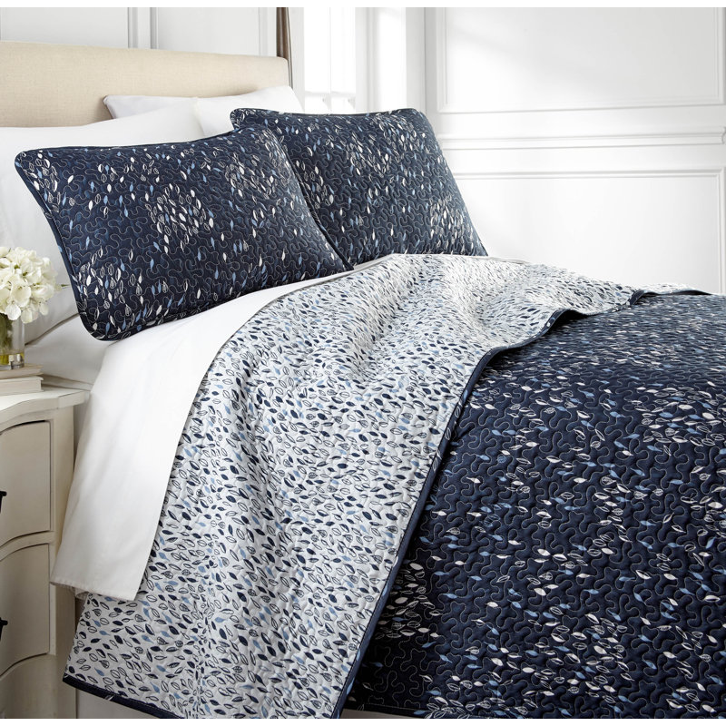 Ensemble de courtepointe réversible légère avec couvre-oreillers Botanical Leaves Collection, Bleu