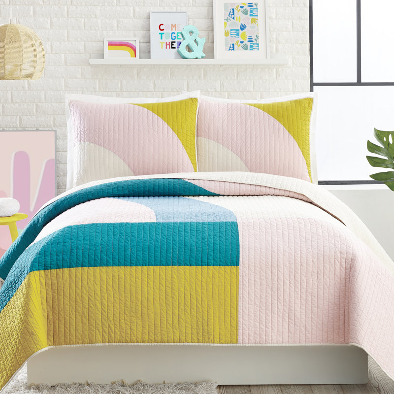 Modshapes Pink and Teal Organic Cotton Full Quilt Set