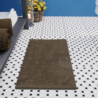 Wayfair Basics® Aguon Chenille Super Soft Absorbent Microfiber Rectangle Non-Slip Bath Rug