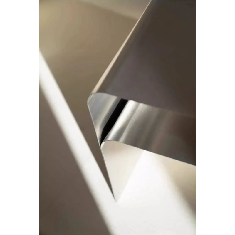 Table de chevet antique en acier inoxydable minimaliste