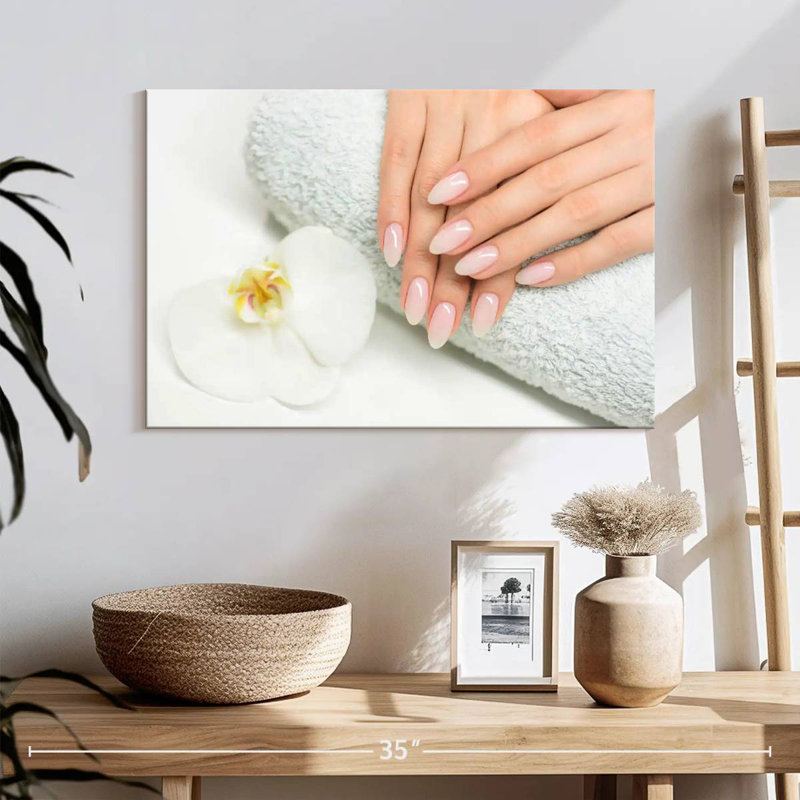 Shuttleworth Classy Spa Nails, 26" H x 39" W