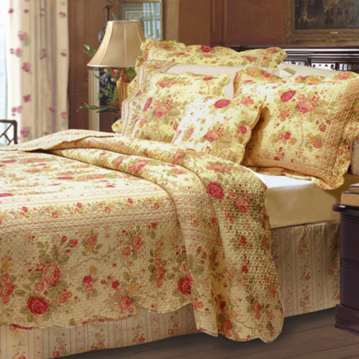 Antique Rose Cotton Quilt Set, Jumbo King Set Quilt + 2 King Shams, Ecru