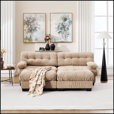 Canapé d'angle modulaire en forme de U avec des assises profondes et des accoudoirs arrondis pour un confort optimal dans votre salon.