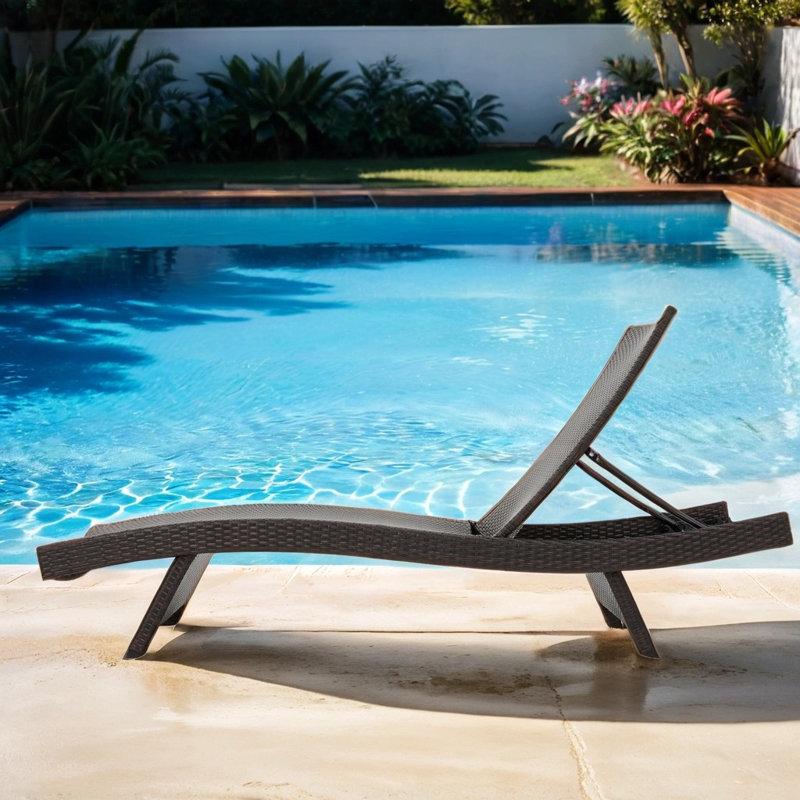 Chaise longue d'extérieur Kerestesy