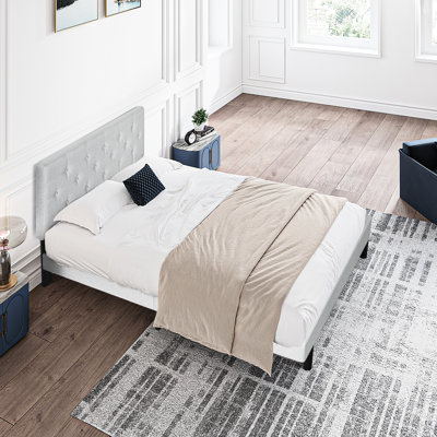Lit simple tapissier avec tête de lit en lin, pas de sommier tapissier, lattes en bois, assemblage facile, gris, s'adapte à toutes les marques de matelas, plateforme moderne de 300 lb