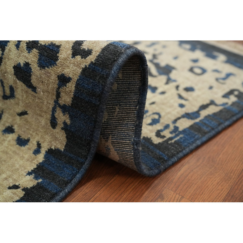 Tapis traditionnel délavé 6 x 9