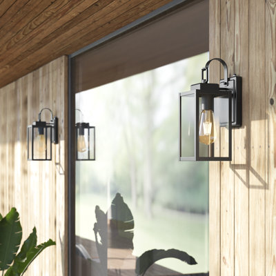 Alaysiah Wall Light