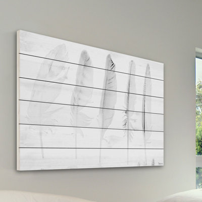 «Cinq plumes blanches» par Parvez Taj, reproduction d'art sur bois