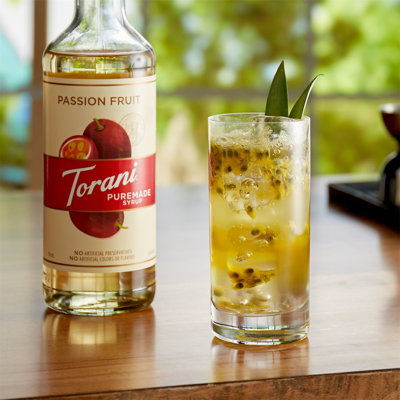 Bouteille en verre de 750 ml Torani Pur Fruit Fruit de la passion WS-880602310