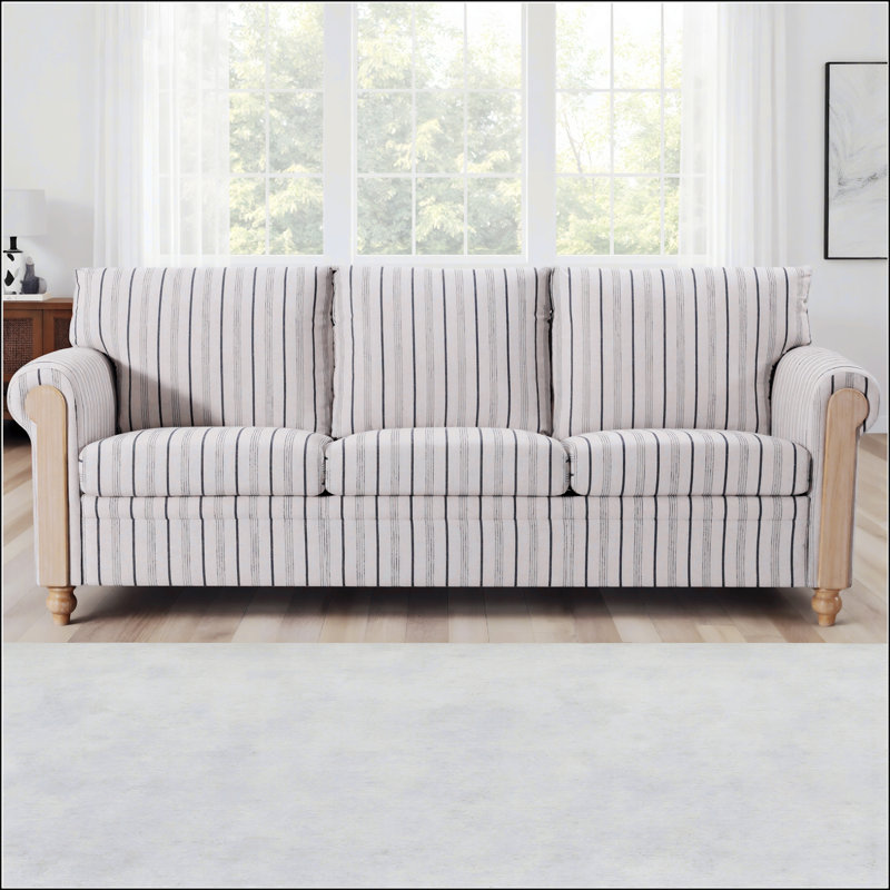 Luxueux canapé 3 places avec coussins moelleux et structure durable, parfait pour les sièges confortables et les salons élégants.