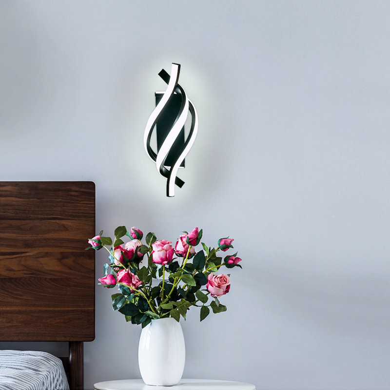 Shulin 3-Light Spiral-shaped Flush Mount Wall Sconce, Black, 6500K