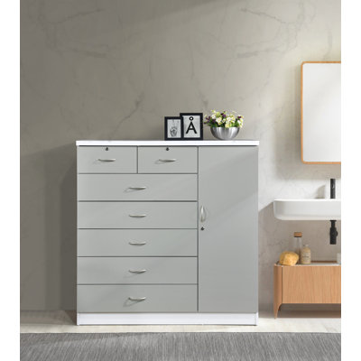47.24'' W 7 - Drawer Dresser