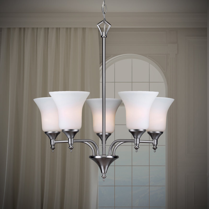 Lustre classique/traditionnel à 5 lumières Crothersville, Nickel brossé