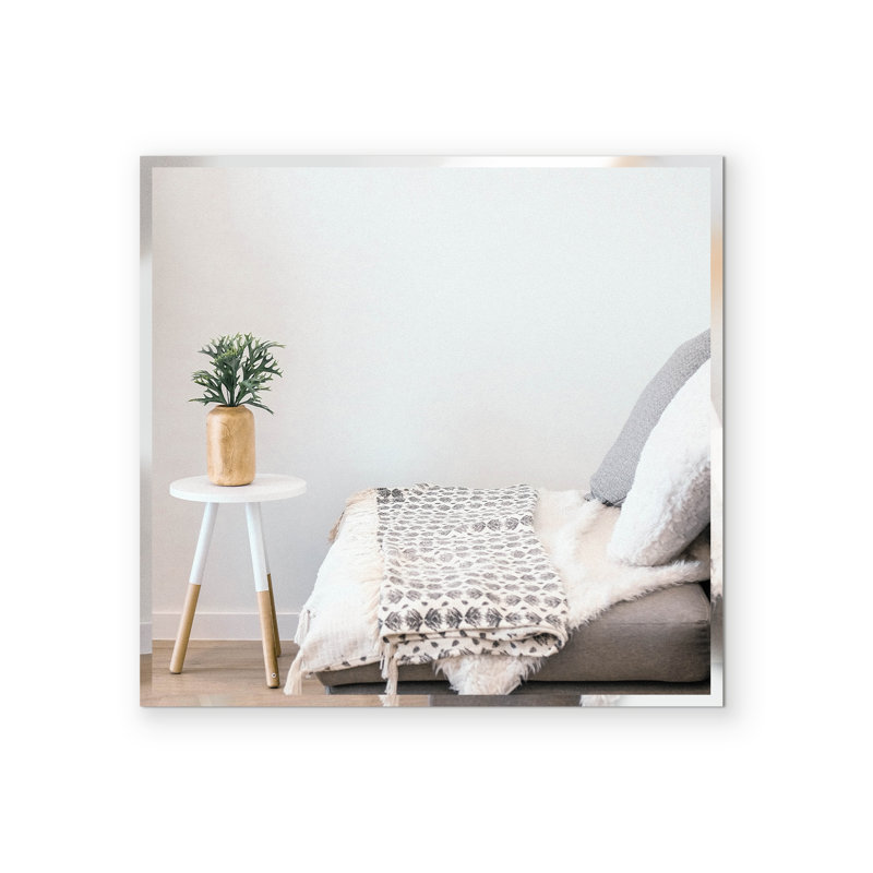 Akeeb Flat Mirror, 30" H x 30" W