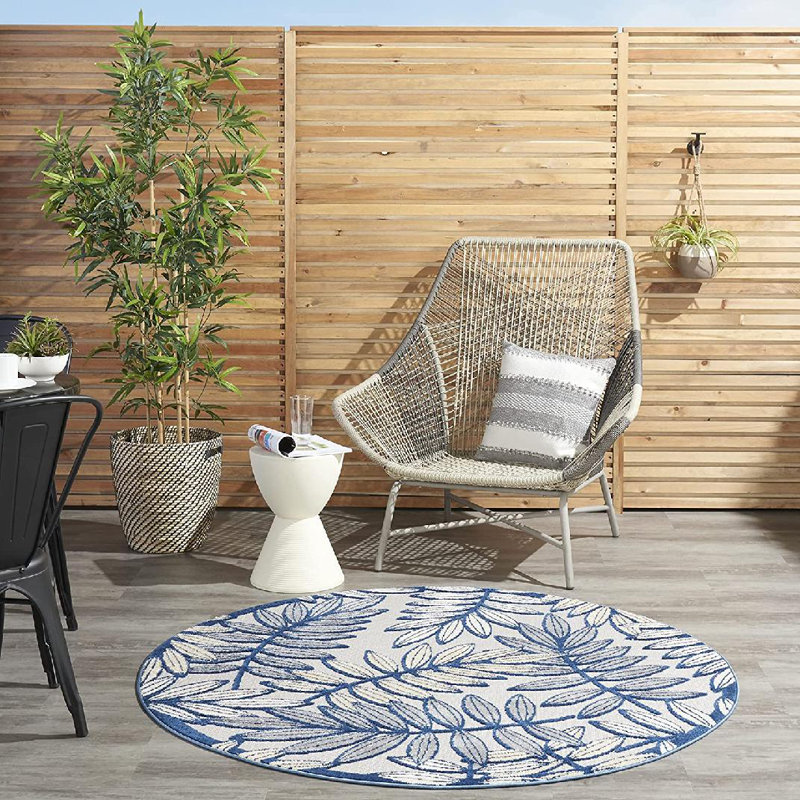 Adames Floral Indoor / Outdoor Rug, Round 7'10"