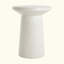 Table d'appoint durable MGO Terrazzo au design contemporain, parfaite pour une utilisation intérieure et extérieure, aucun assemblage requis