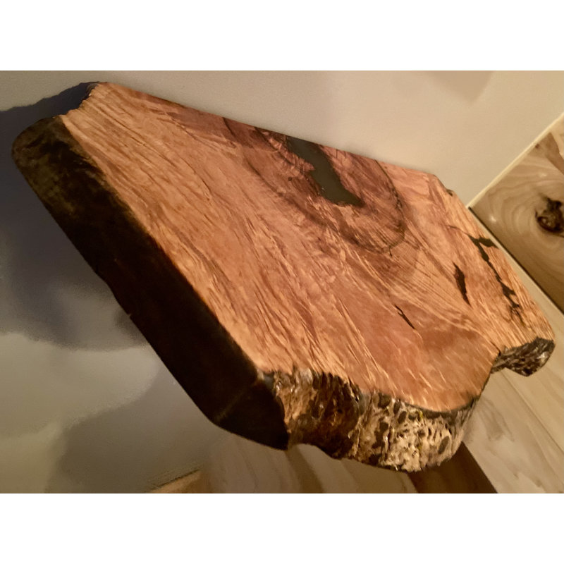 Petite tablette en bois bouclée érable