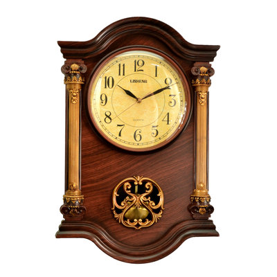 Horloge murale avec pendule