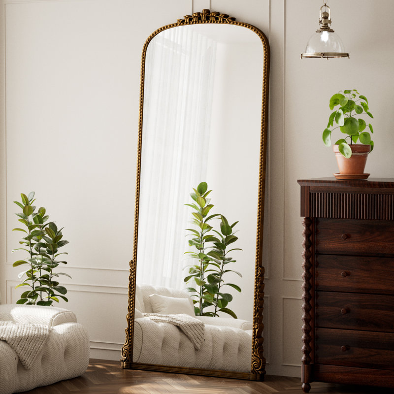 Miroir sur pied pleine longueur rétro avec cadre en polyuréthane arqué, 69 po x 28 po, Doré