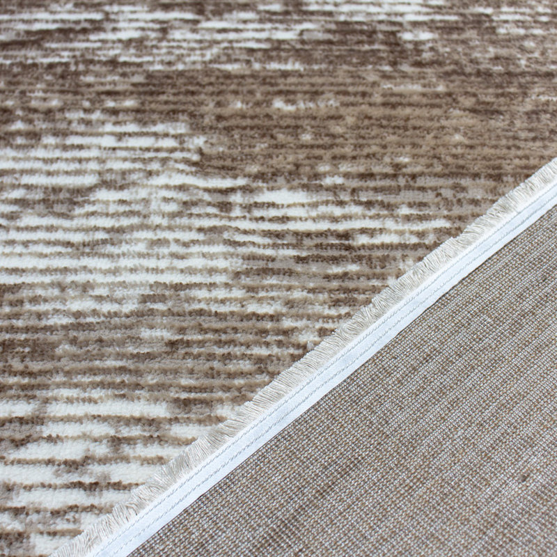 Tapis beige / vison en polypropylène tissé à la machine Disrupt, Rectangle 6 pi 7 po x 9 pi 6 po