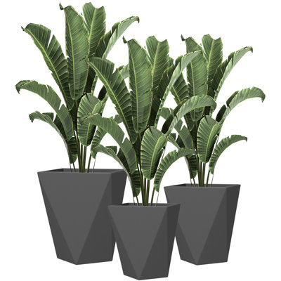 Set of 3 Tall Planters
