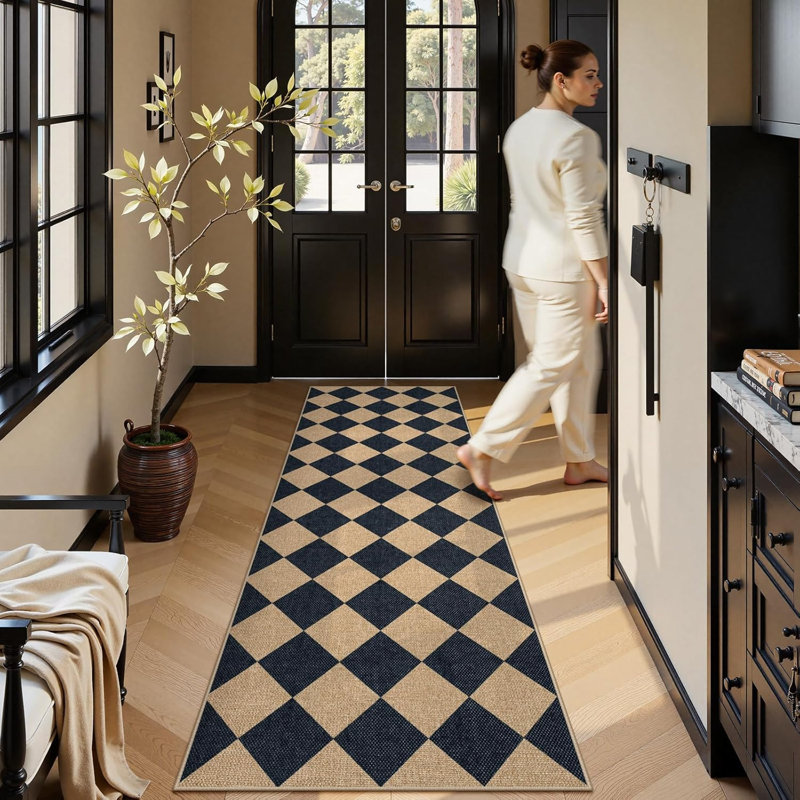 Tapis de cuisine noir à damier, 2 pi 6 po x 8 pi