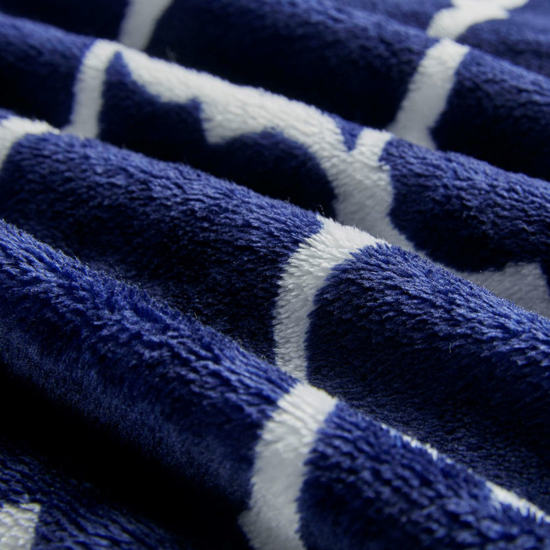 Gracie Mills Graig Modern Ogee Print Microlight Oversized Plush Throw Blanket, Navy