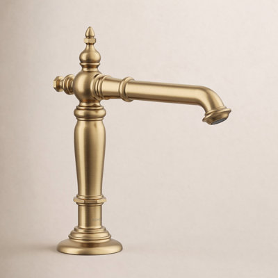 Artifacts Widespread Bathroom Faucet with Drain Assembly