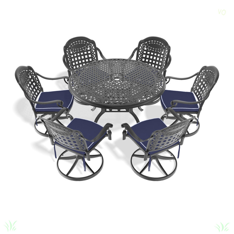 L'ensemble de salle à manger en fonte d'aluminium toutes saisons comprend des chaises pivotantes et une table, 6