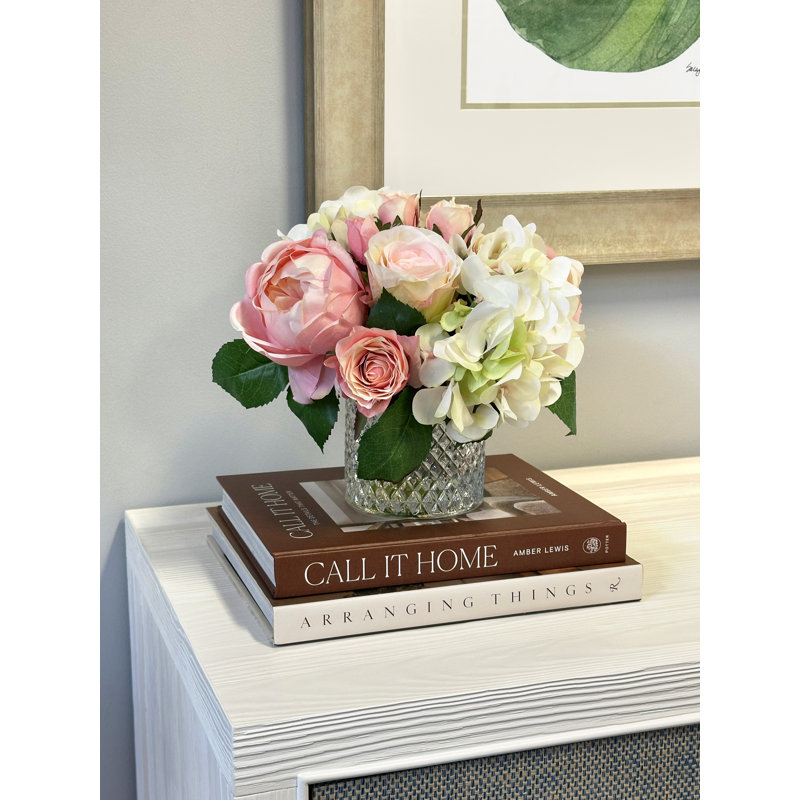 Bouquet of Hydrangea with Mixed Roses