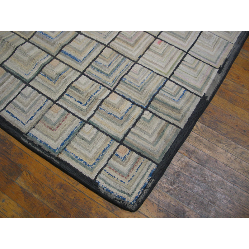 Light Ivory Color Antique American Folk Art Geometric Log Cabin Pattern Hooked Rug