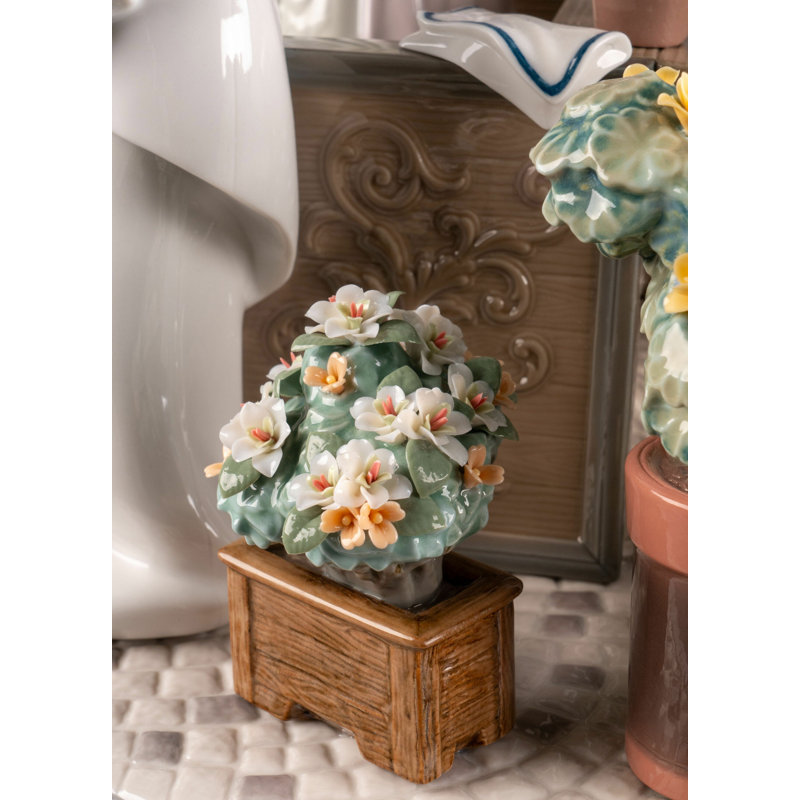 Flower Market Sculpture