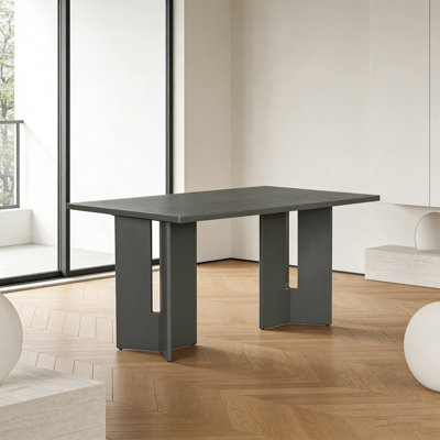 Table de salle à manger rectangulaire avec pieds découpés